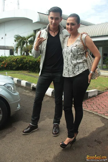 Foto Darius Sinathrya