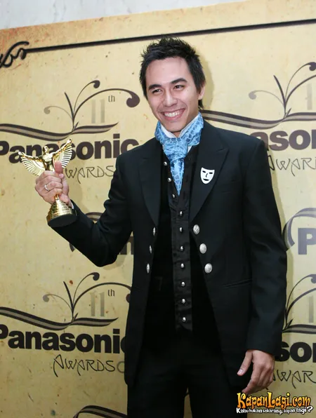 Foto Darius Sinathrya