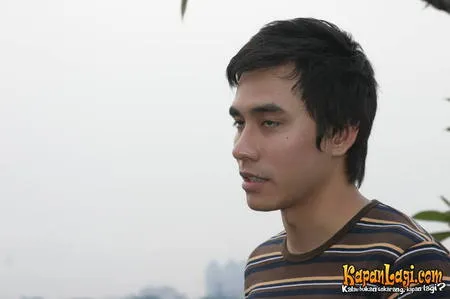 Foto Darius Sinathrya