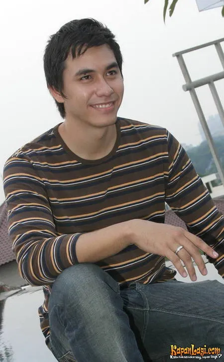 Foto Darius Sinathrya