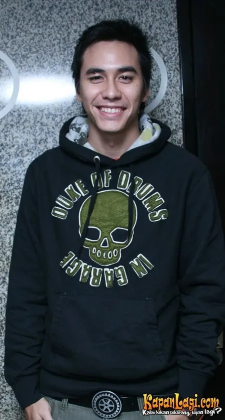 Foto Darius Sinathrya