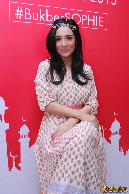 Foto Dea Ananda