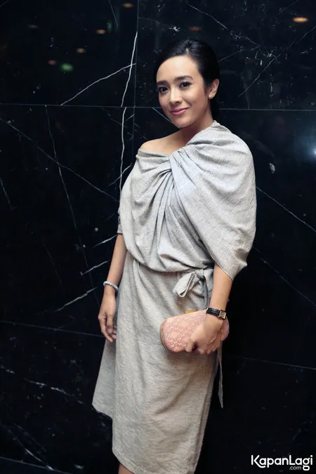 Foto Dea Ananda
