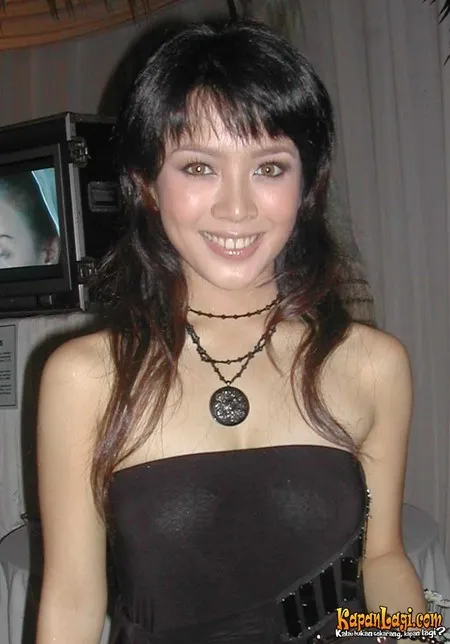 Foto Dea Ananda