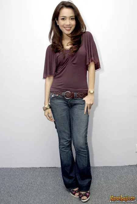 Foto Dea Ananda