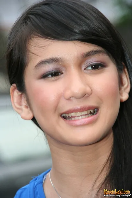 Foto Dea Annisa