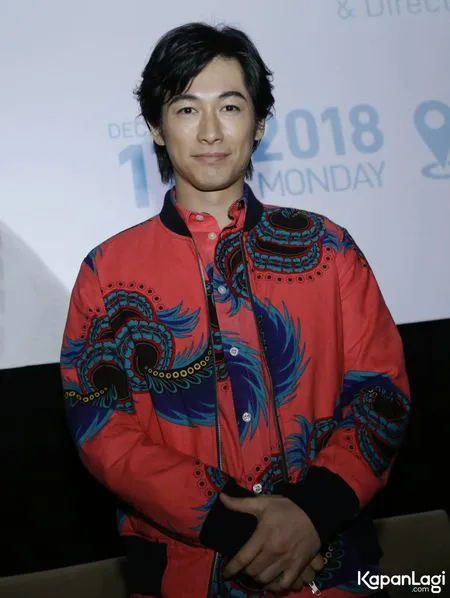 Foto Dean Fujioka