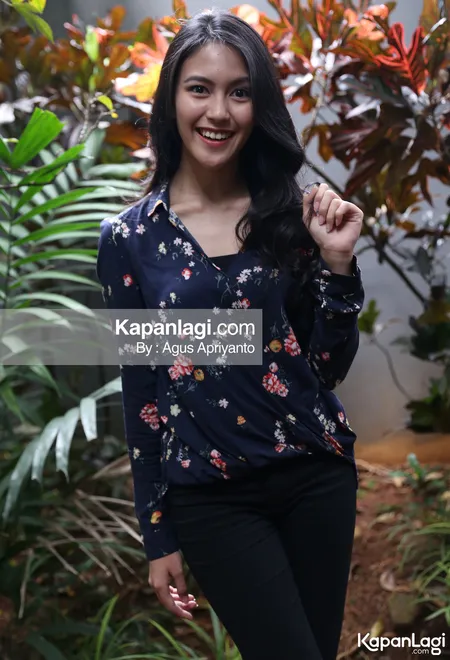 Foto Deandra Putri