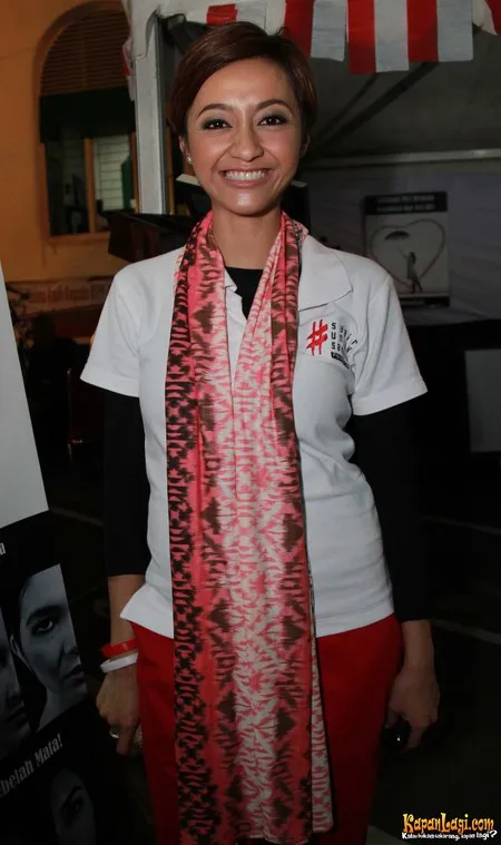 Foto Deasy Noviyanti