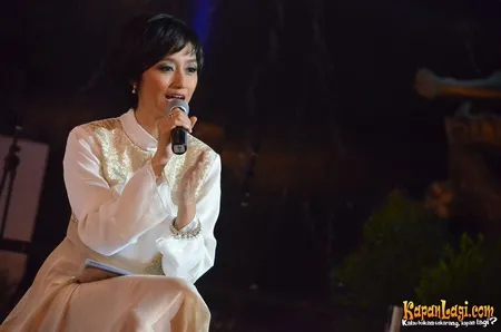 Foto Deasy Noviyanti