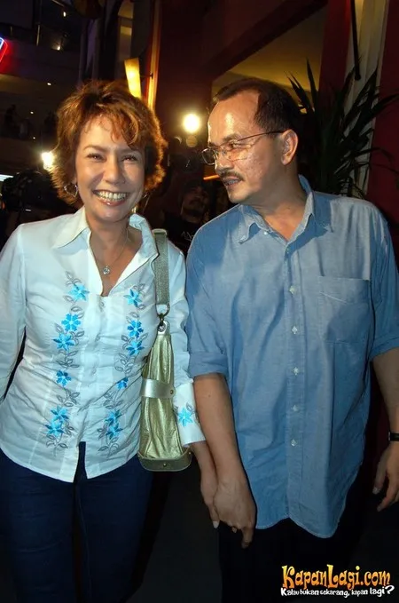 Foto Debby Sahertian