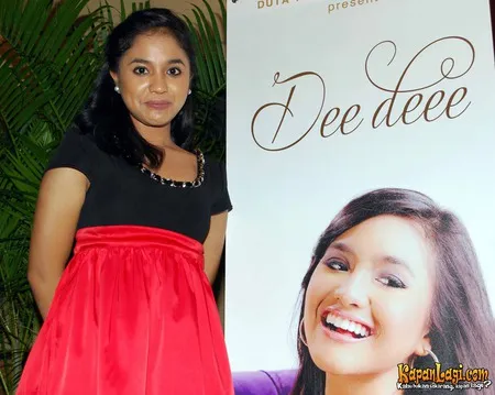 Foto Dee Deee