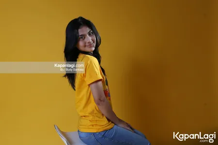 Foto Delia Husein - #011 - KapanLagi.com