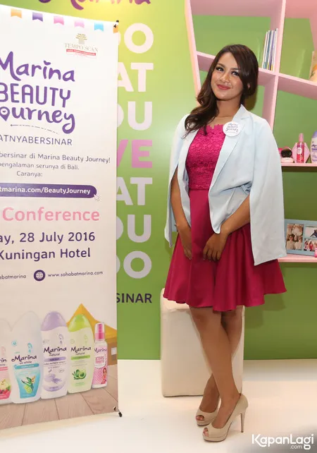 Foto Dellie Treesyadinda