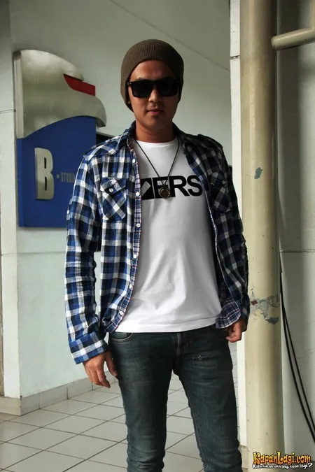 Foto Dennis Lyla