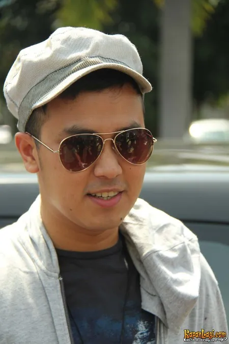 Foto Dennis Lyla