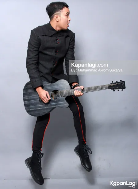 Foto Dennis Lyla