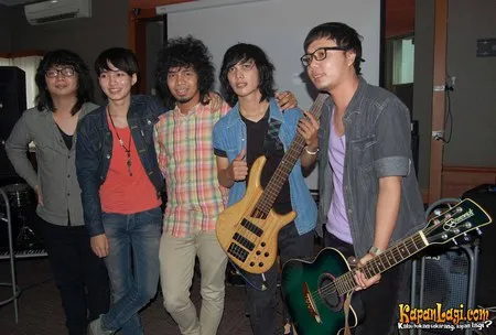 Foto Densa Band