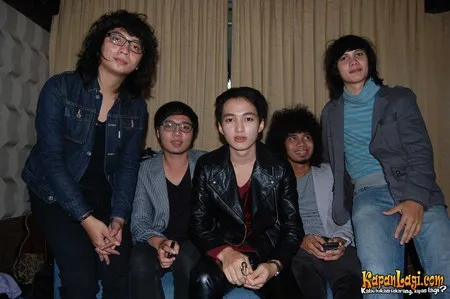 Foto Densa Band