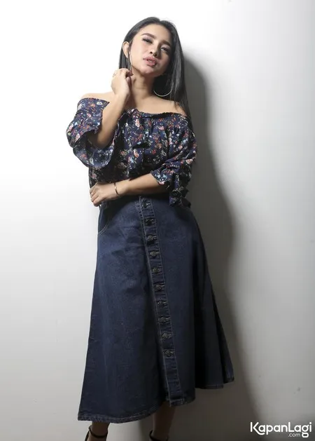 Foto Desi Tata