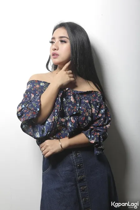 Foto Desi Tata