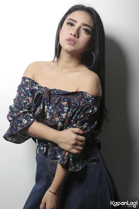 Foto Desi Tata
