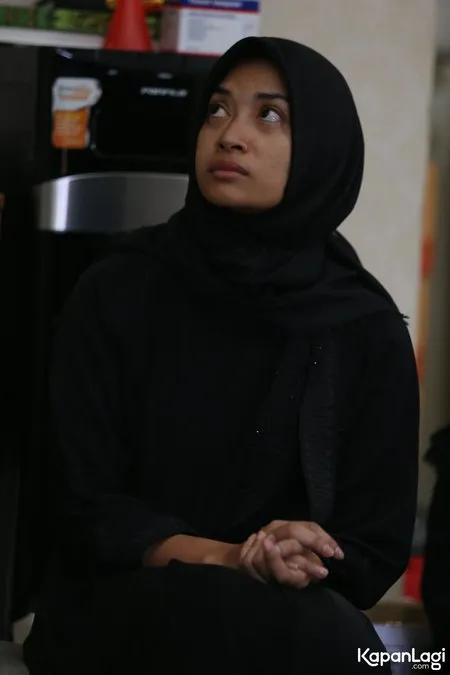 Foto Dessy Rosalianita