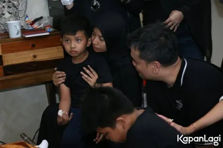 Foto Dessy Rosalianita