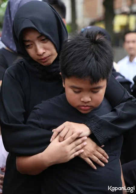 Foto Dessy Rosalianita