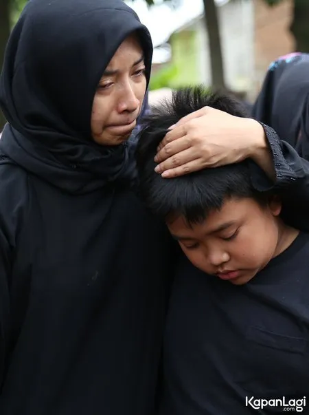 Foto Dessy Rosalianita