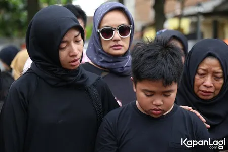 Foto Dessy Rosalianita