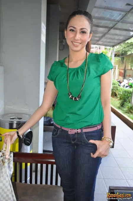 Foto Deswita Maharani