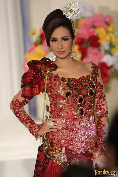 Foto Deswita Maharani