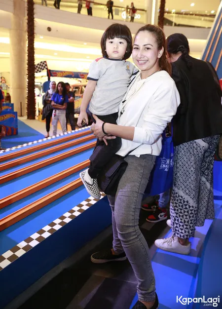 Foto Deswita Maharani