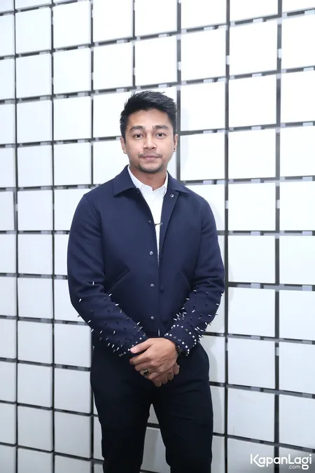 Foto Deva Mahenra