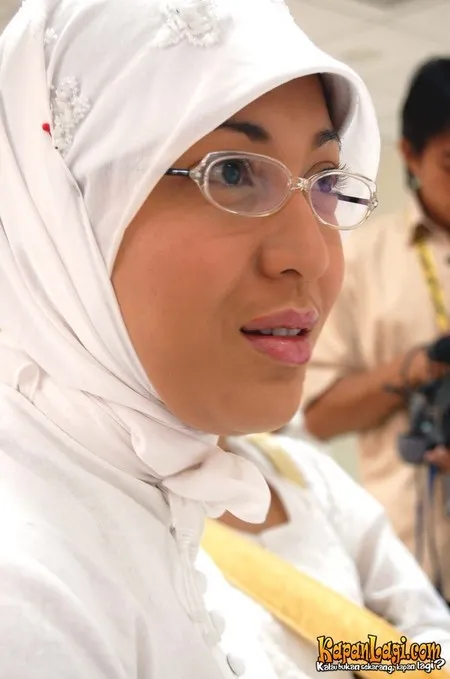 Foto Devy Permatasari