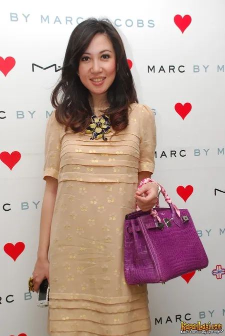 Foto Devy Permatasari