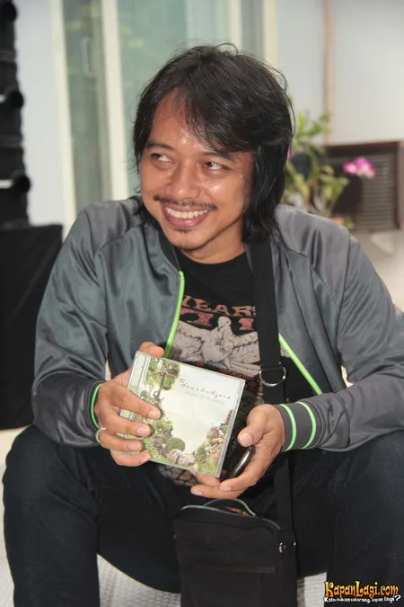 Foto Dewa Budjana
