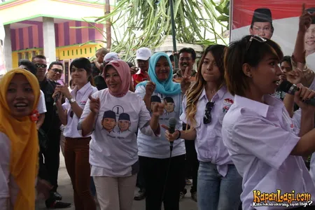 Foto Dewi Dewi