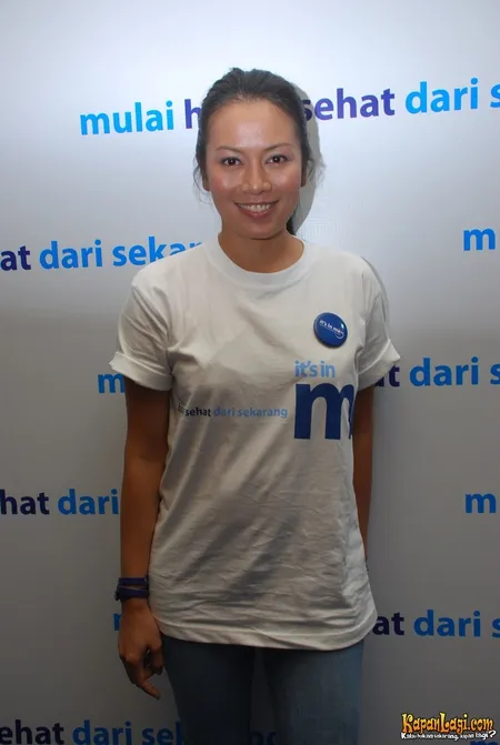 Foto Dewi Lestari