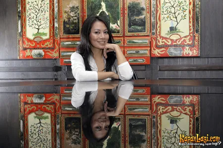 Foto Dewi Lestari