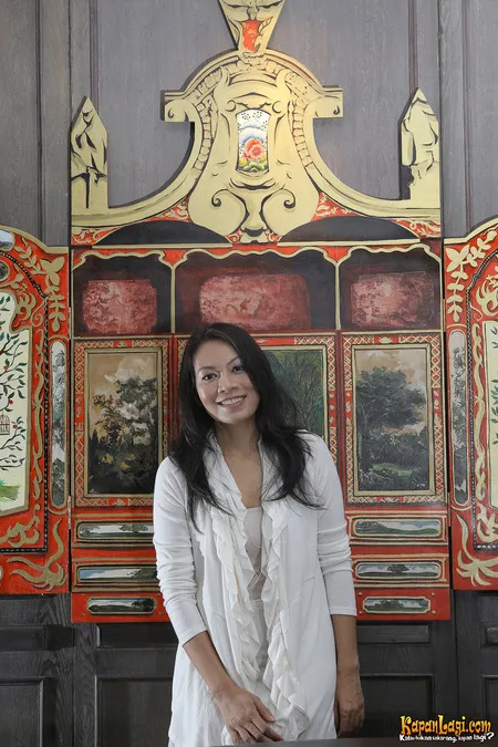Foto Dewi Lestari