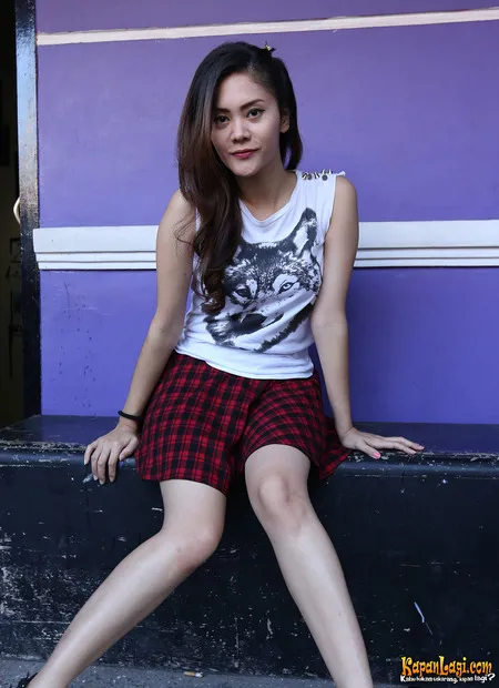 Foto Dewi Muninggar Volmax