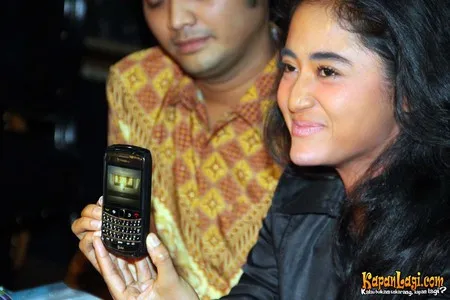 Foto Dewi Perssik