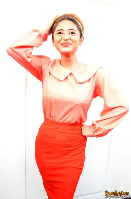 Foto Dewi Perssik