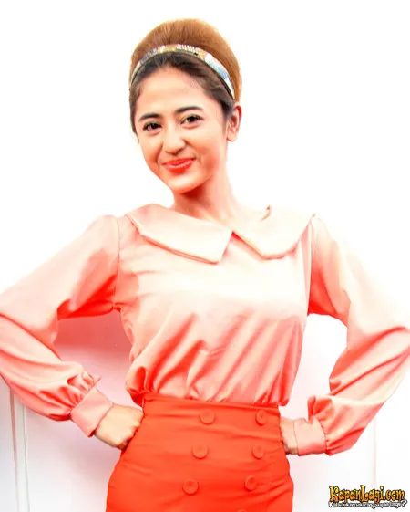 Foto Dewi Perssik