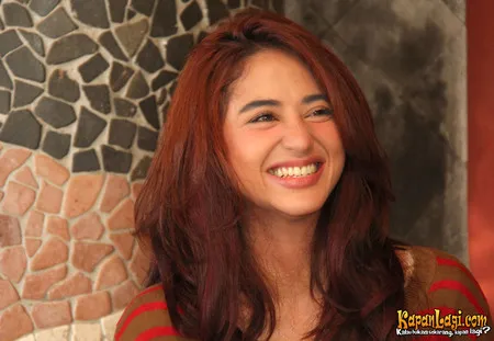 Foto Dewi Perssik