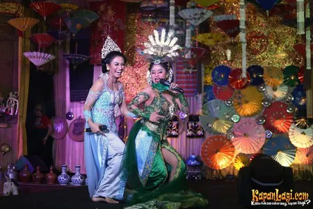 Foto Dewi Perssik