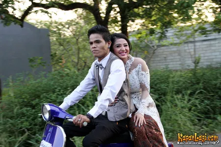 Foto Dewi Perssik