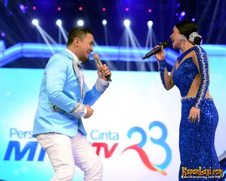 Foto Dewi Perssik